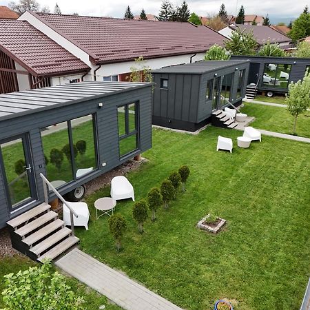 Вилла Pixel - Tiny Campus Тыргу-Секуеск Экстерьер фото