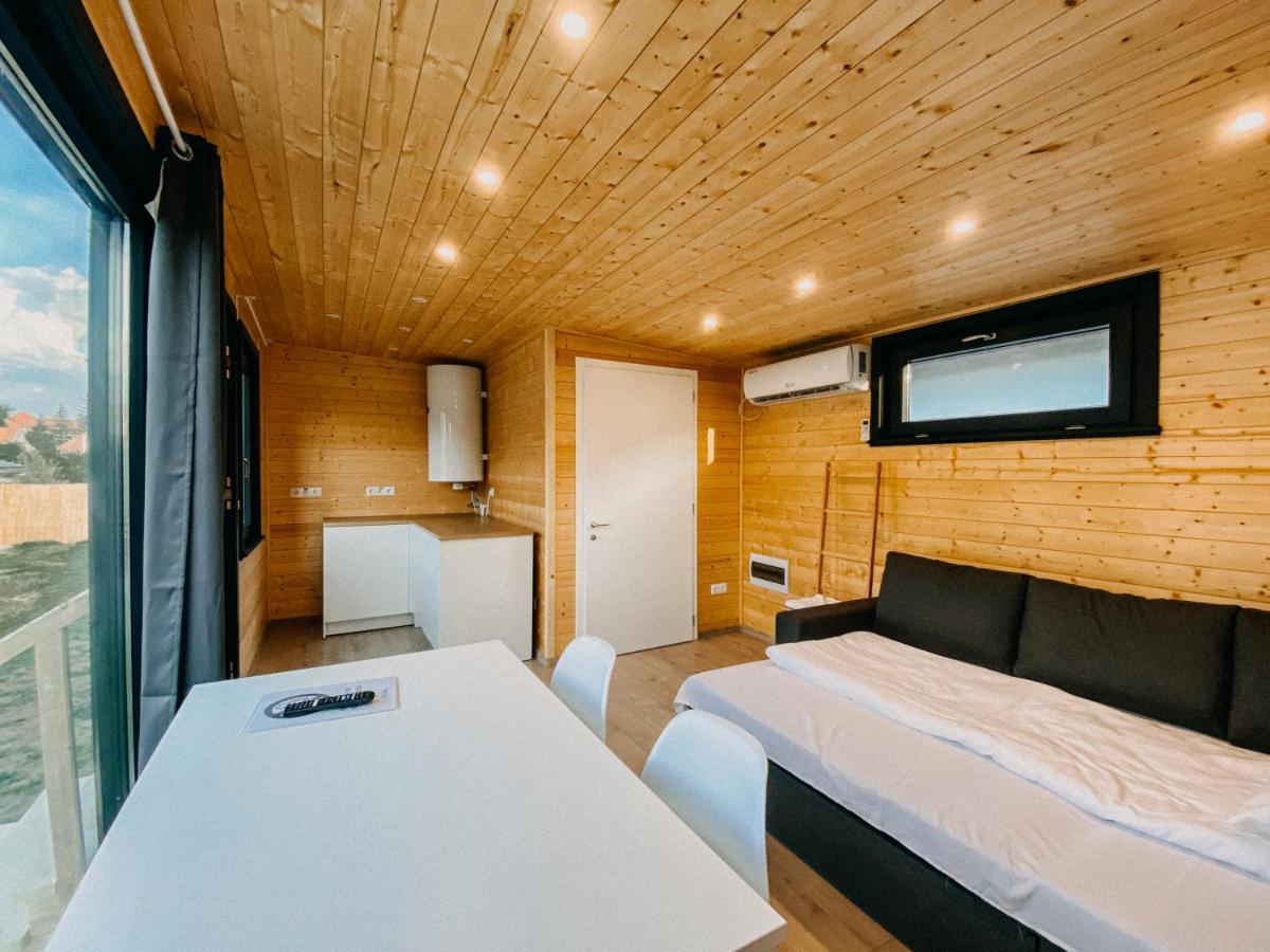 Вилла Pixel - Tiny Campus Тыргу-Секуеск Экстерьер фото