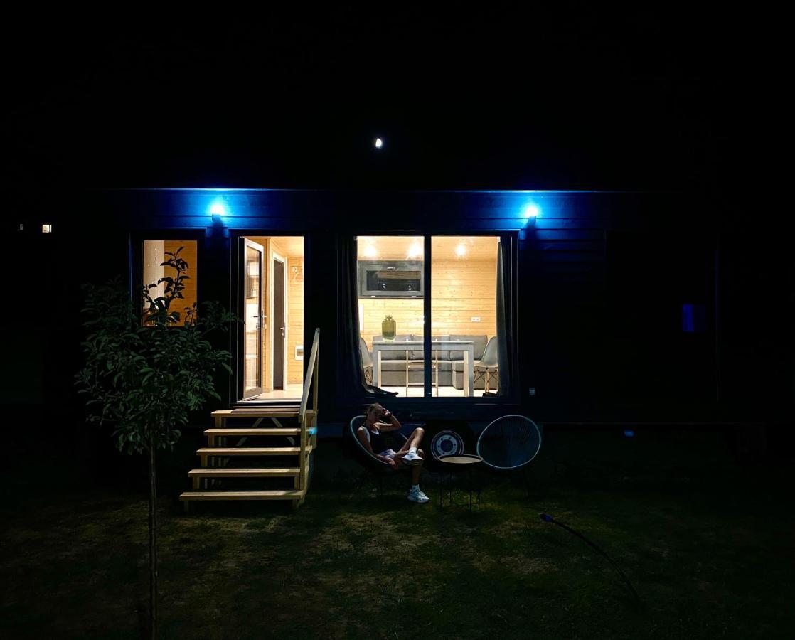 Вилла Pixel - Tiny Campus Тыргу-Секуеск Экстерьер фото