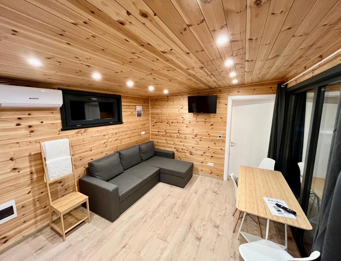 Вилла Pixel - Tiny Campus Тыргу-Секуеск Экстерьер фото